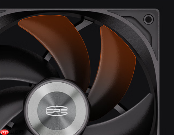超频三阔刃F5 R140风扇首发79元起：金属CD纹理 优化叶形设计