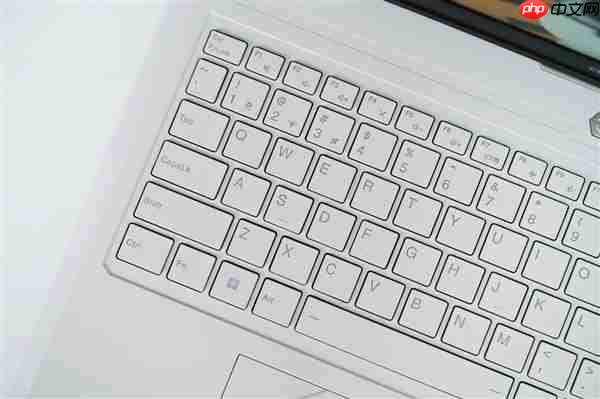 高颜值、高性能双杀！七彩虹Colorfire MEOW橘宝R16 Pro图赏