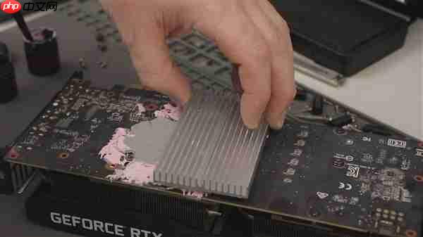 RTX 2060装上双CPU塔式散热器：热点温度骤降35°C！