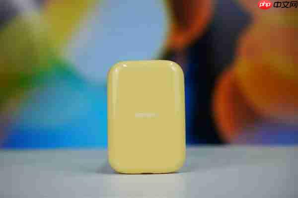 可磁吸绝配iPhone！长江存储致态灵潮流版移动SSD 2TB图赏