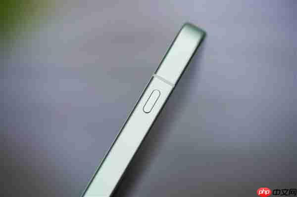 全球首发第五代骁龙8！一加Ace 6T图赏