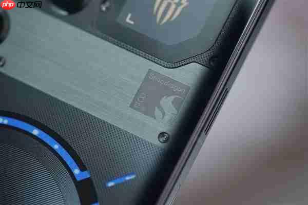 开启手机水冷散热时代！红魔11 Pro+图赏