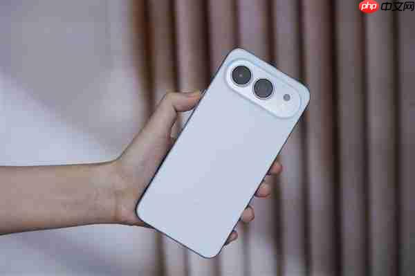 全新横向跑道式设计！荣耀500系列图赏