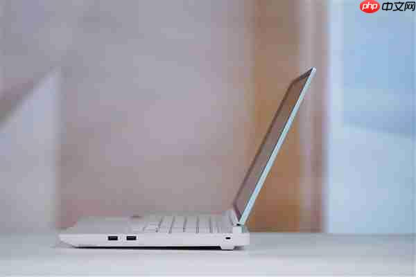 锐龙R9-9850HX万元本！雷神猎刃S游戏本图赏