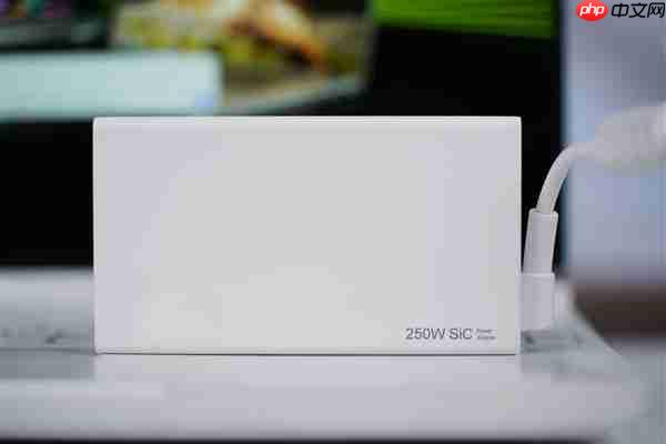 锐龙R9-9850HX万元本！雷神猎刃S游戏本图赏