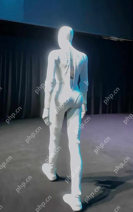 马斯克评价小鹏人形机器人身材不错：“整个机器人市场将由特斯拉和中国主导” - php中文网