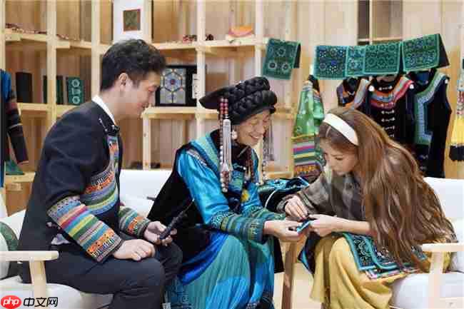 “金火把”点亮凉山，央地携手绘就文旅共富新画卷