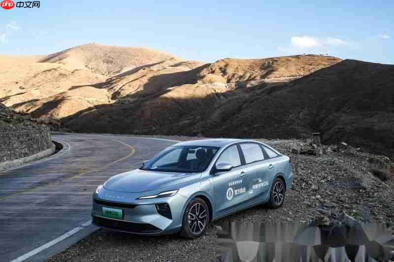 家用纯电别乱选！荣威纯电D6续航“反向虚标”，十万预算闭眼冲！