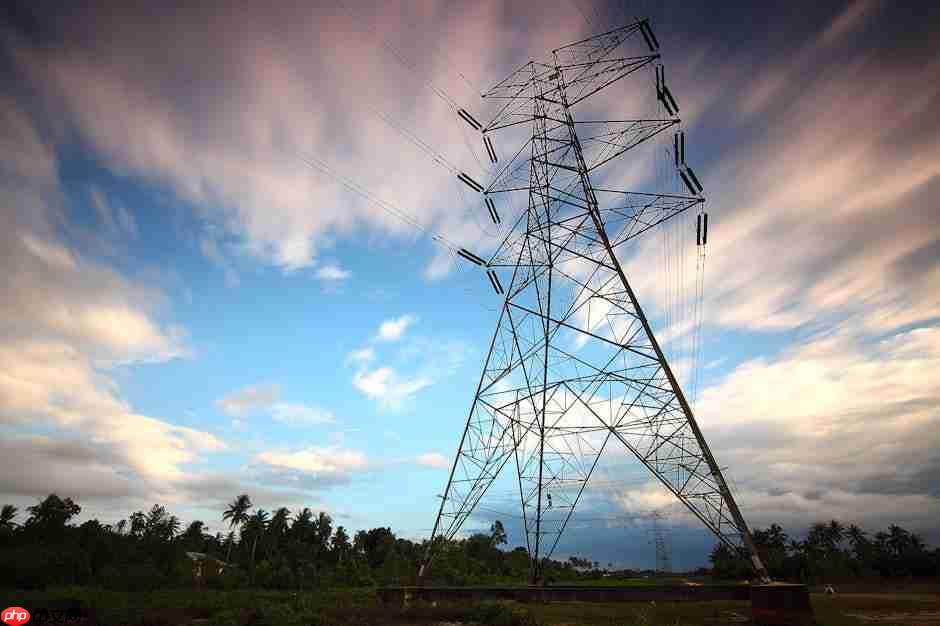 英伟达 CEO 黄仁勋：AI 数据中心应建设配套离网发电能力