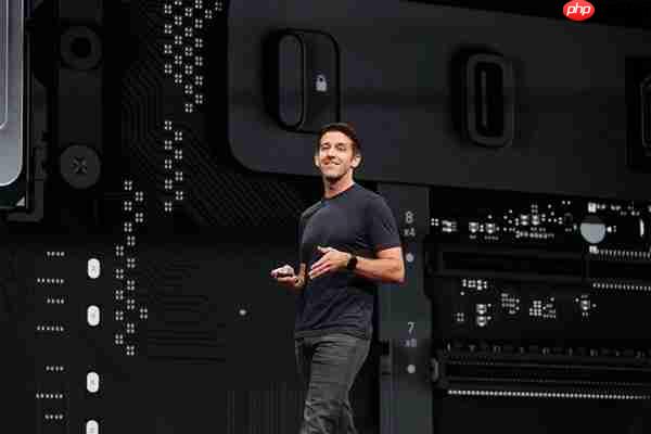 外媒：苹果管理层将改组 约翰&middot;特努斯或出将任CEO