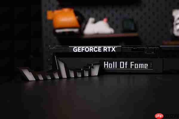 影驰RTX 5070 Ti HOF OC LAB黑魂X评测|纯黑哑光 旗舰性能