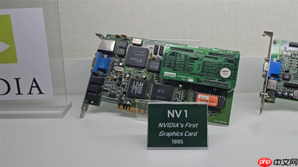 终极硬核显卡收藏家！收集初代NVIDIA/AMD到今日旗舰：见证三十年GPU风云