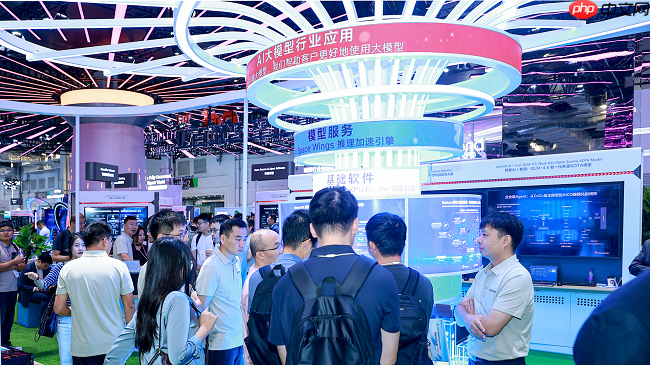 昆仑技术亮相华为全联接大会2025,获评计算OEM部件业务最佳实践伙伴