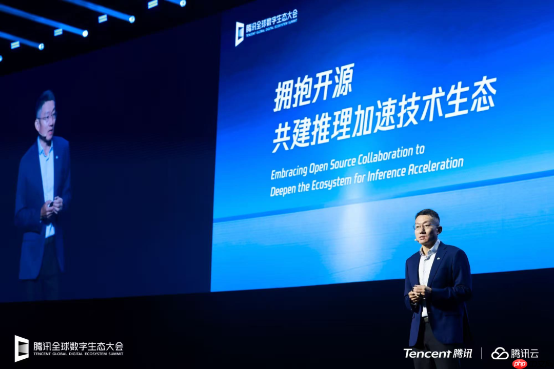 腾讯宣布全面适配主流国产芯片，整合不同芯片提供高性价比 AI 算力