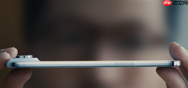 ColorOS设计总监陈希评iPhone Air：非常适合双持 有四点原因