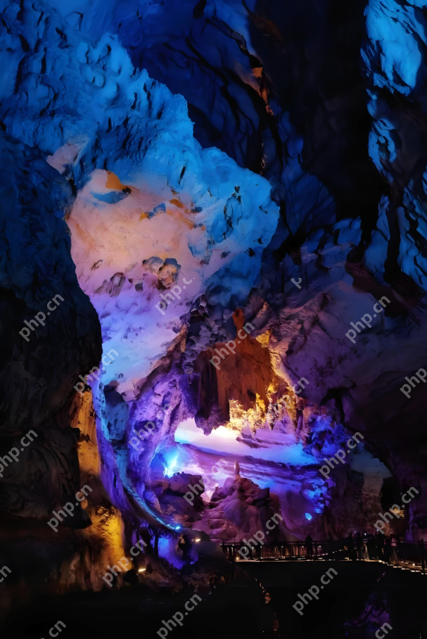 2025国庆中秋超长假期去哪儿？这份国内宝藏目的地请查收 - php中文网