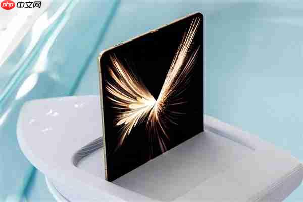 荣耀Magic V5将登陆英国 旗下折叠屏份额在欧洲直追三星