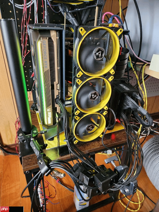 预防RTX 5090烧坏!玩家手搓反制设备：过流自动断电