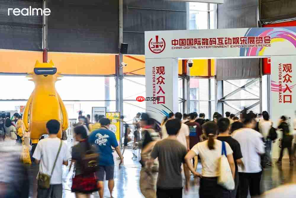 2025 ChinaJoy现场直击！真我登陆骁龙主题馆：GT7 Pro系列旗舰亮相