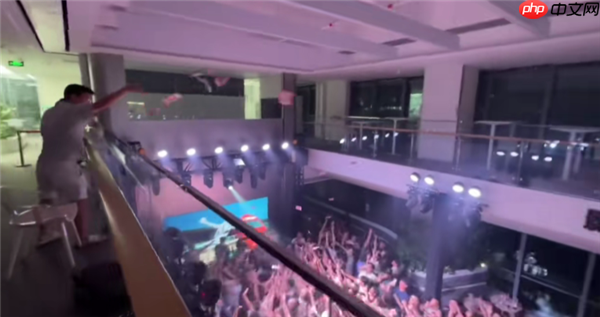 全球首款 8K 全景无人机发布，影石老板给员工激励真“撒钱”