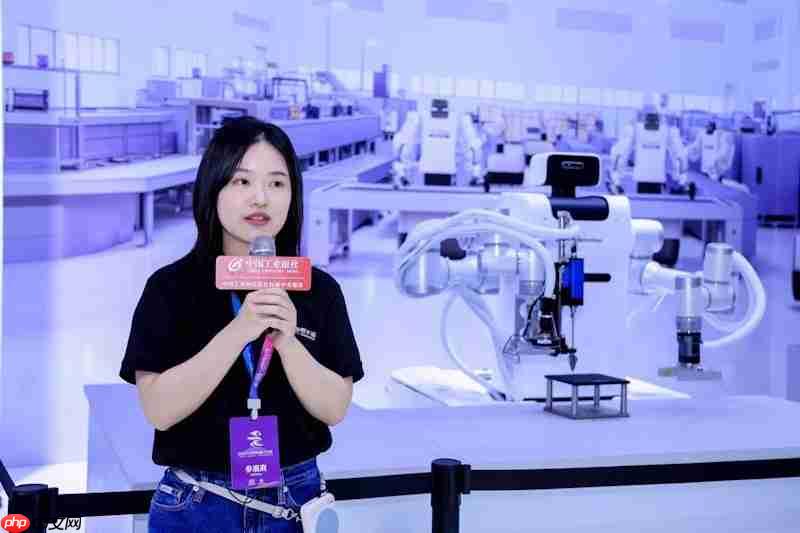 普罗宇宙机器人全球首发：重塑工业场景，定义工业级具身智能新标杆