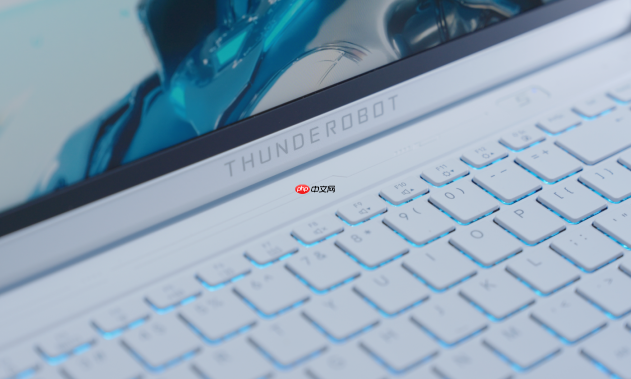 性能与美学双突破 雷神猎刃 S Ultra 携锐龙 9 9850HX 重磅登场