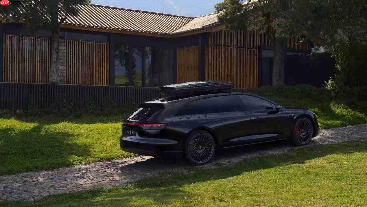 享界S9T黑武士首发，比帕美旅行更酷更优雅