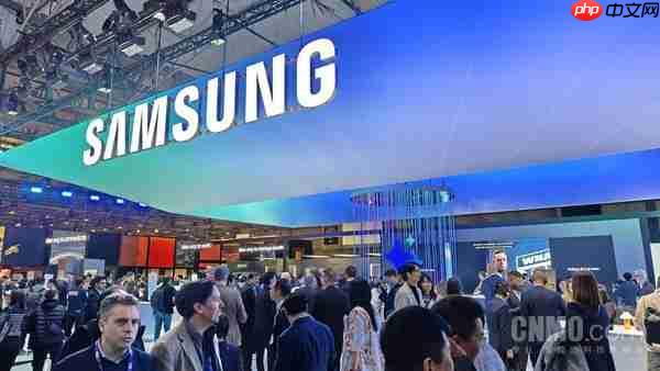 硬刚!曝华为和三星三折叠今年9月亮相 售价约2万元