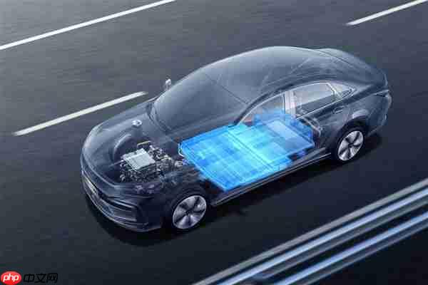 打价格战助长劣币驱逐良币！《人民日报》：破除汽车内卷式竞争 夯实发展之基