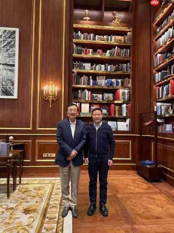 从AEB口水战到HUD小伙伴 小鹏和华为咋就在一起了？