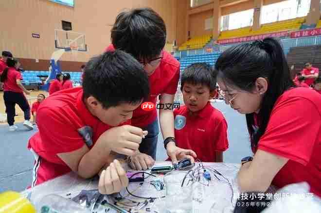 科技小学堂 | 多方携手助力云南南华打造乡村科教大梦想