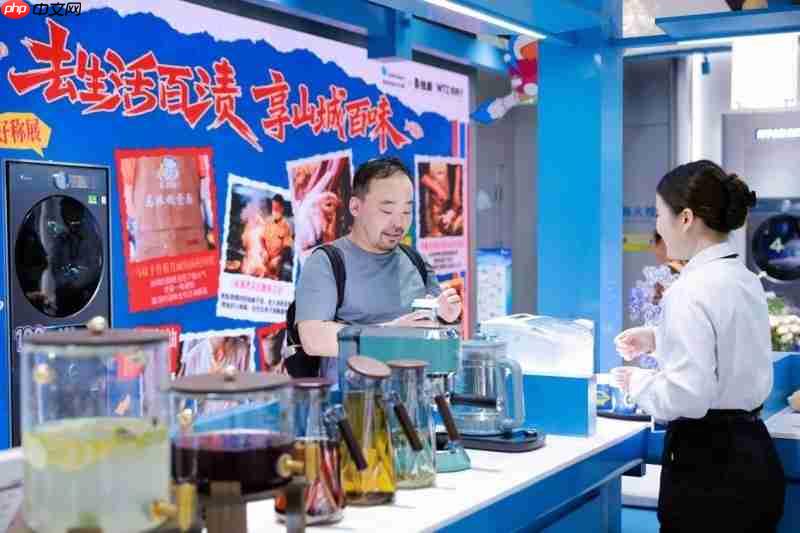 从社区街巷到火锅餐桌，小天鹅以生活触点打造家电卖场新模式