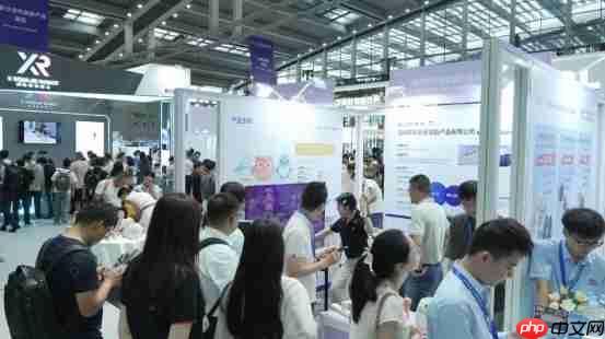 运动宇宙闪耀2025全球AI终端展，开启运动健康领域智能新纪元