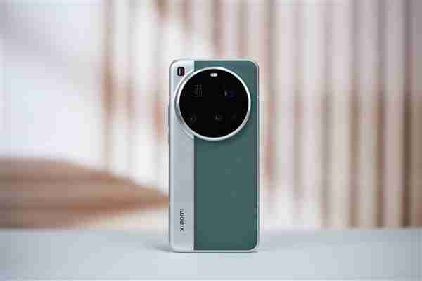 小米15 Ultra全球卖爆!国内销量增长50% 海外预售量增超100%