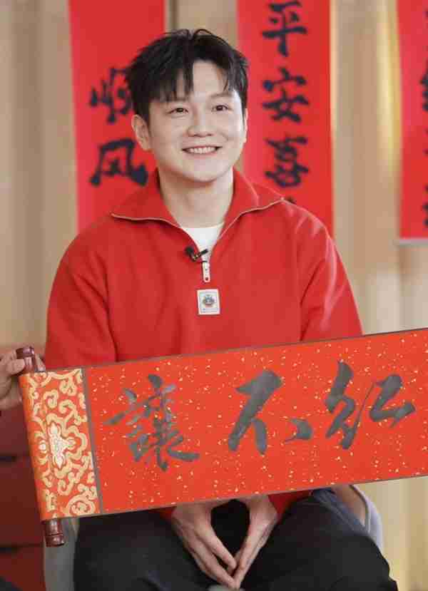 樊振东说国补买手机真香:REDMI Turbo 4仅1699元起