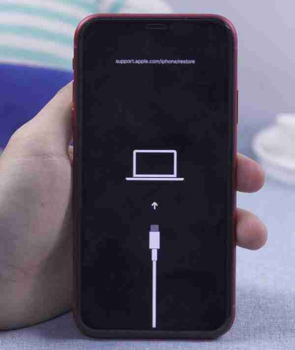 手机密码忘了怎么解锁?教你一招