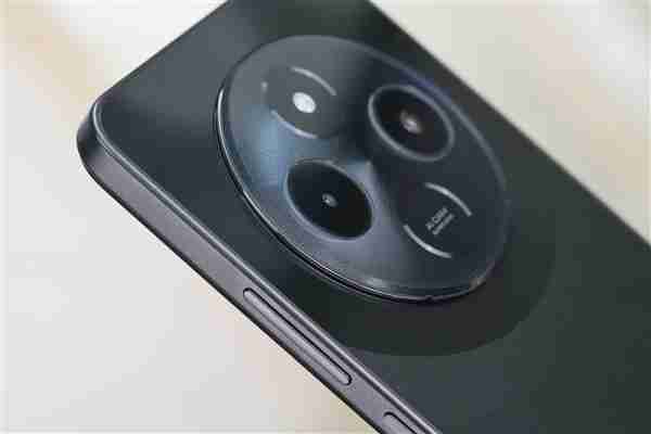 499元超低价神机！Redmi 14C图赏