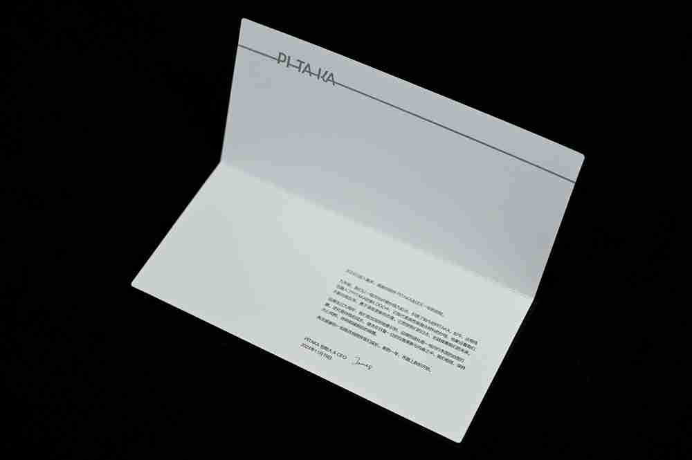 让iphone使用起来更便捷一点，pitaka礼盒开箱图赏