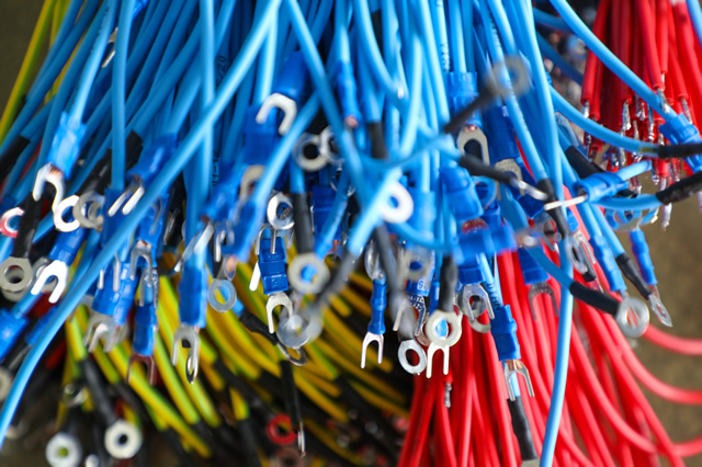 广州启蒙知识产权公司取得电缆桥架专利，避免电缆之间出现缠绕