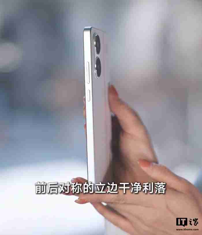 小米 REDMI 产品经理胡馨心开箱 Turbo 4 手机，明年 1 月 2 日发布