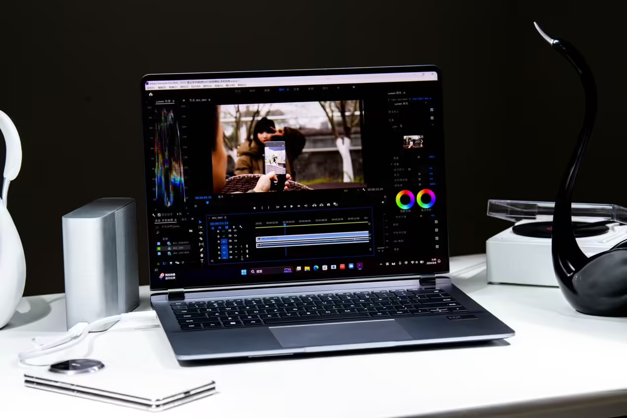 智慧办公新选择，华为 PC 助你年终总结轻松又高效