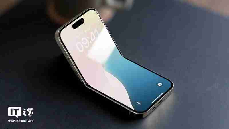 折叠手机遇冷：2024Q3 屏幕出货量首次下滑，增长停滞、挑战重重