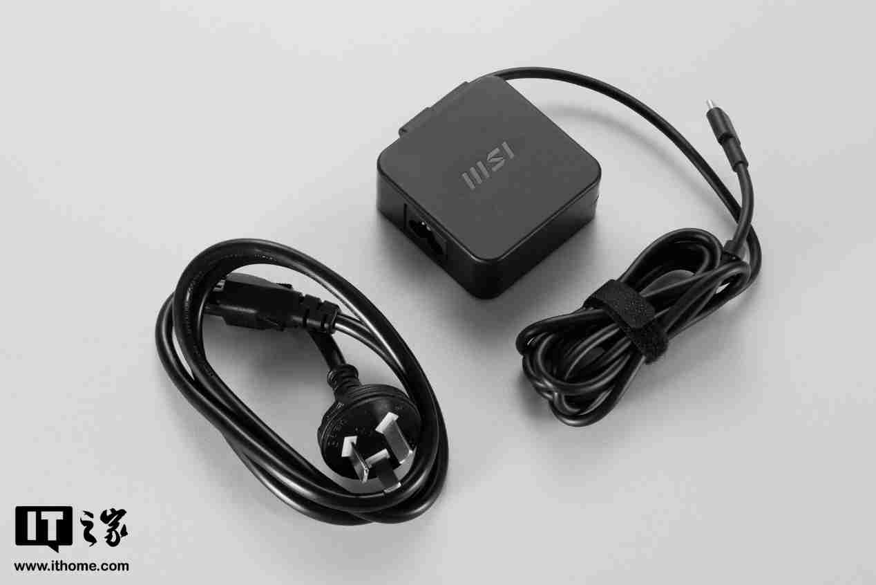 【IT之家开箱】微星尊爵 13 AI+ Evo 2024 图赏：990g 极致轻薄本