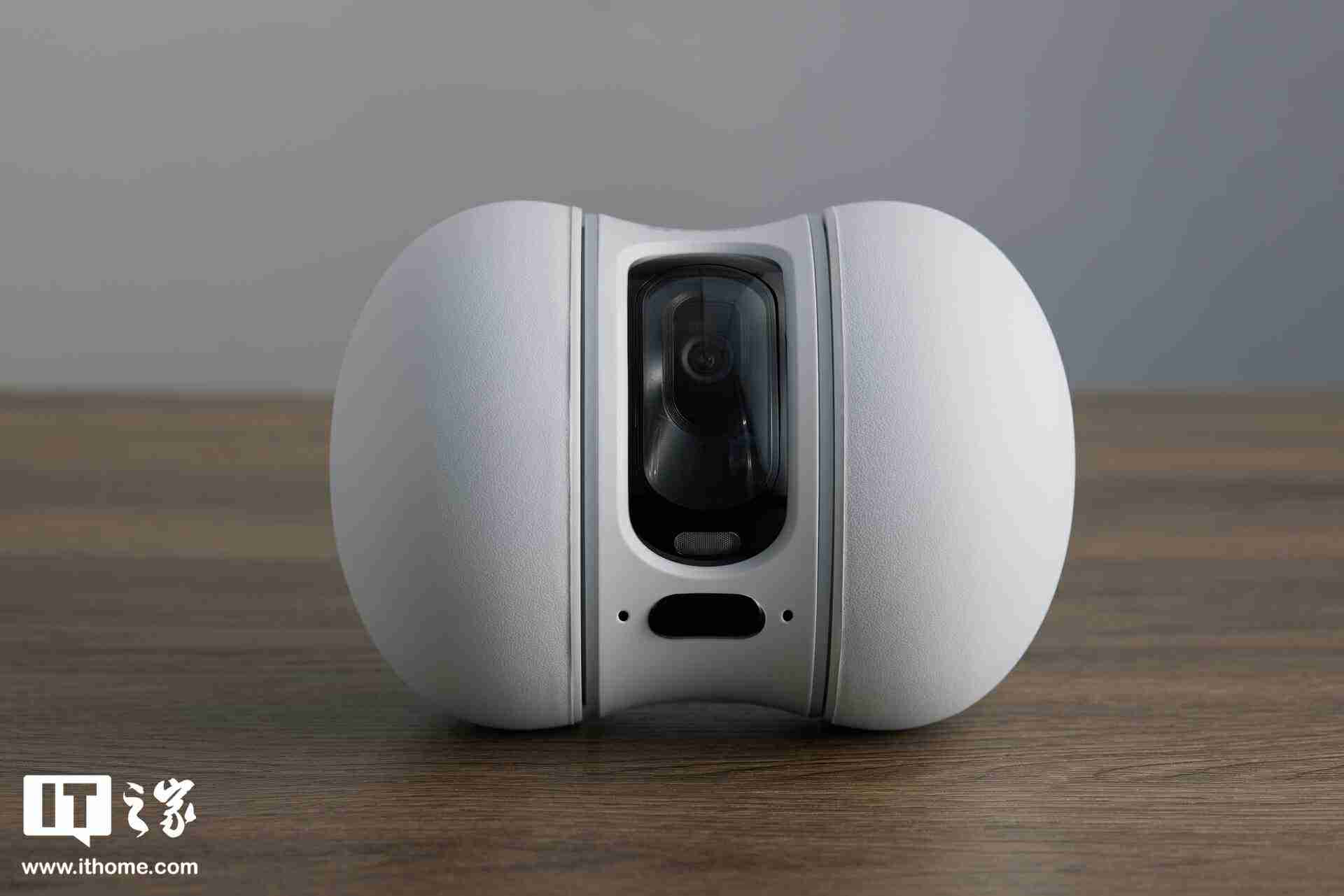 萤石 TAMO 看护摄像机：能全屋移动的智能看护摄像机