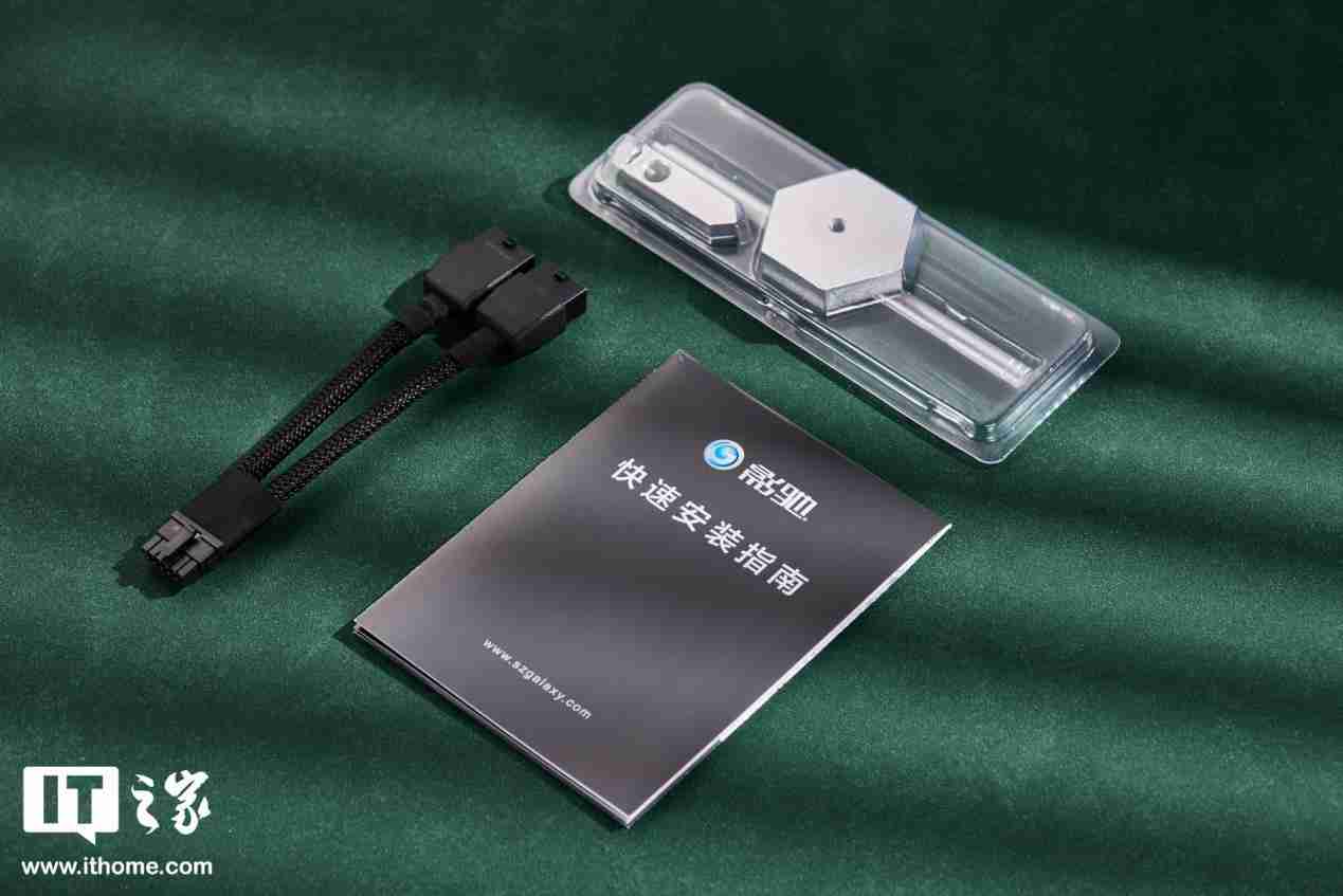 影驰 GeForce RTX 4070Ti SUPER 金属大师 Plus OC 评测：好散热榨干每一丝性能