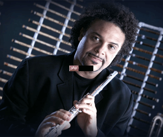 TGA2025名场面："笛子哥"佩德罗回归 演奏奇葩乐器抢镜全场！