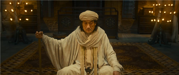 武侠电影《镖人:风起大漠》官宣定档2026春节 首支预告发布 吴京、李连杰亮相