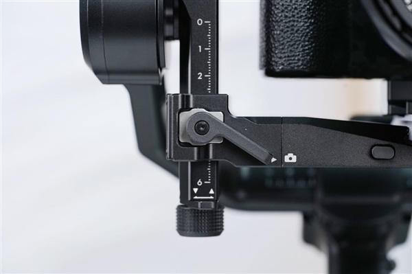 新一代相机增稳利器！大疆DJI RS 5手持云台稳定器图赏