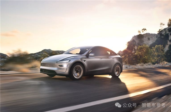 雷军做到了！小米SU7销量首次超特斯拉Model 3