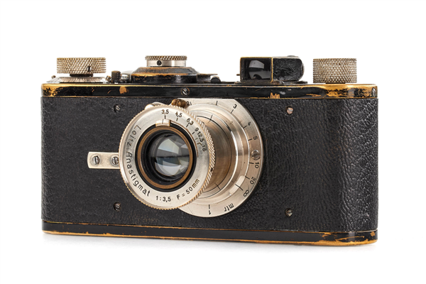 刚过完一百周年的徕卡 转头就要被资本卖了?